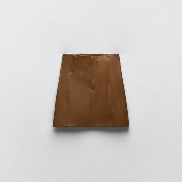 ZARA FAUX LEATHER MINI SKIRT - Picture 2 of 3